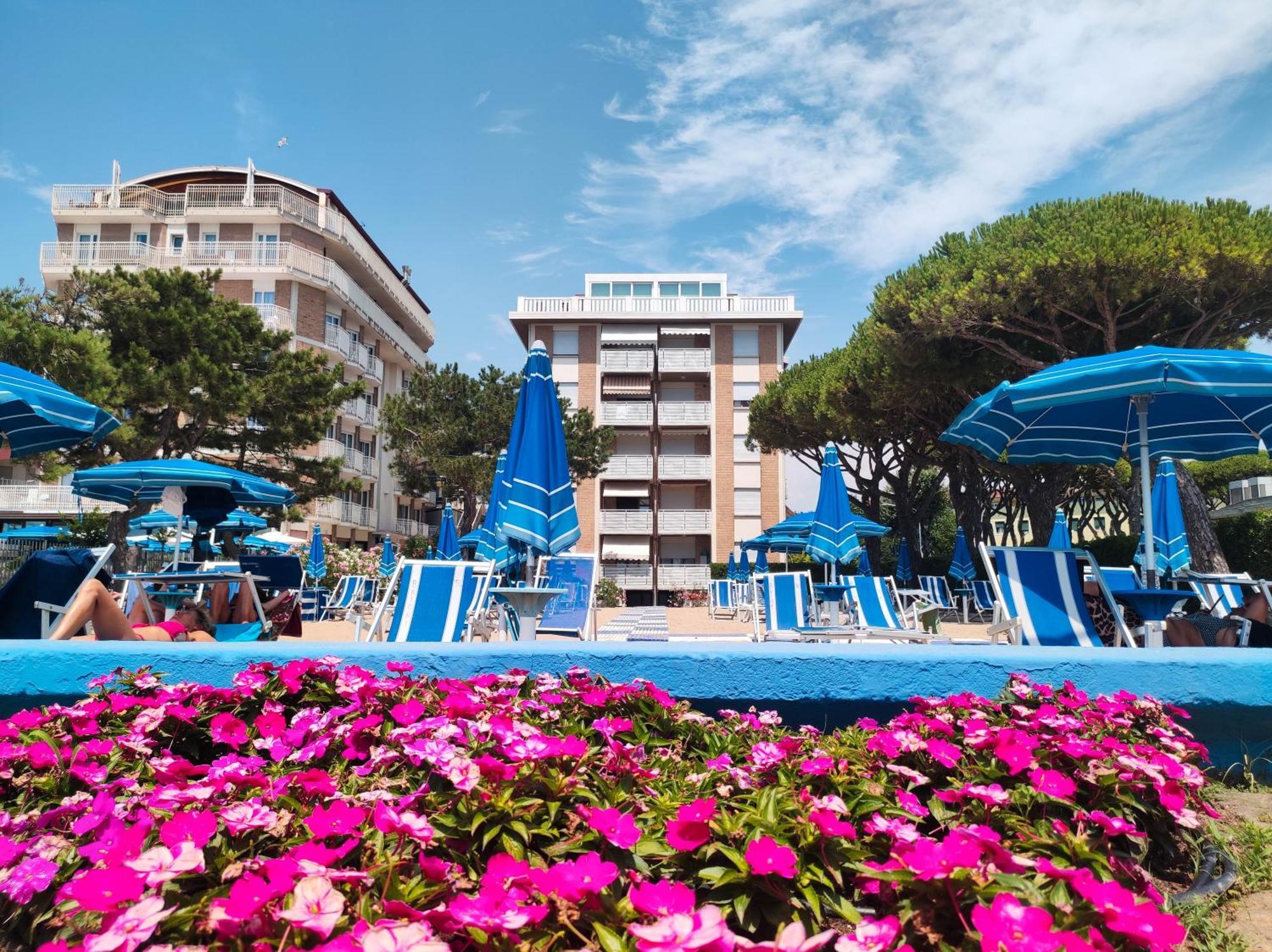 Brioni Fronte Mare Apartment Lido di Jesolo Exterior photo